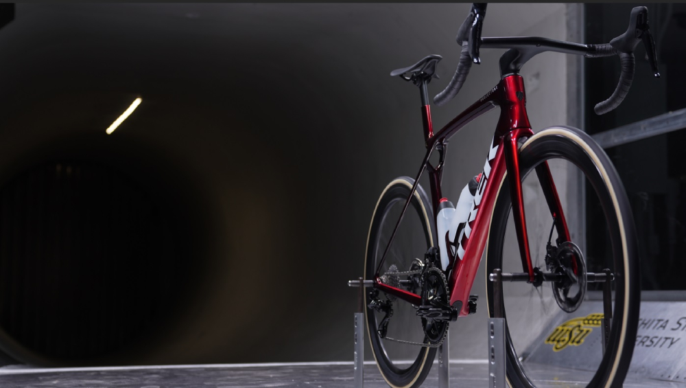 Trek Madone 8 generacije - ultimativno dirkaško kolo